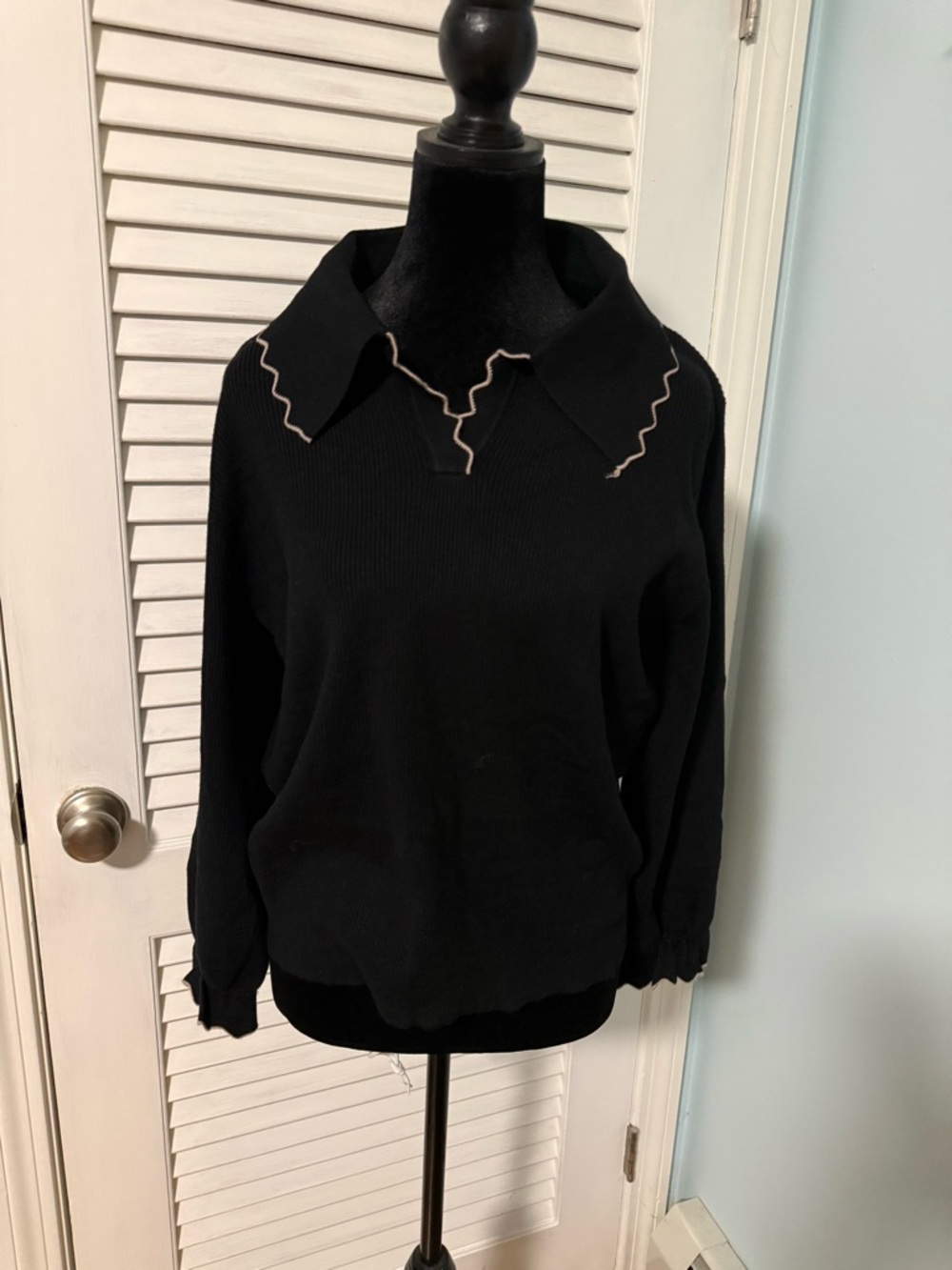 OTT V-Neck Sweater Black with embroidered edging Sweater. NWT